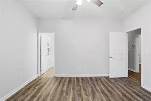 1749 Givens Street NW, Atlanta, GA 30318 - Photo 19
