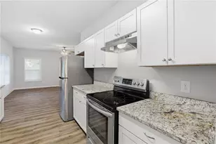 1749 Givens Street NW, Atlanta, GA 30318 - Photo 11