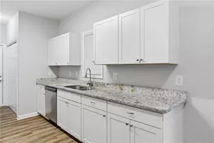 1749 Givens Street NW, Atlanta, GA 30318 - Photo 9