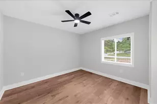 3460 Castille Dr, Snellville, GA 30039 - Photo 21