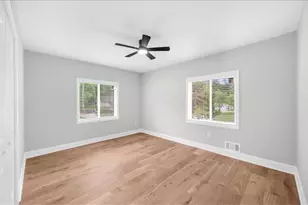 3460 Castille Dr, Snellville, GA 30039 - Photo 17