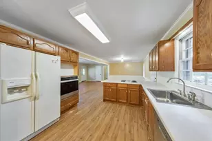 3072 Vandiver Dr, Marietta, GA 30066 - Photo 13