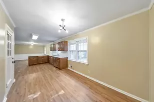 3072 Vandiver Dr, Marietta, GA 30066 - Photo 15