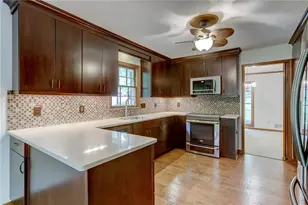 2737 Hearthstone Cir, Marietta, GA 30062 - Photo 17