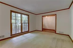 2737 Hearthstone Cir, Marietta, GA 30062 - Photo 9