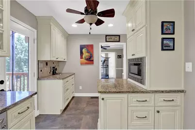 382 Charleston Lane, Lawrenceville, GA 30046 - Photo 15