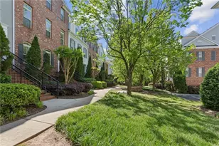 291 Le Gran Bend, Atlanta, GA 30328 - Photo 15