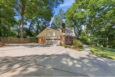 4073 Lake Erin Court, Tucker, GA 30084 - Photo 125