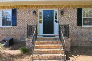 4073 Lake Erin Ct, Tucker, GA 30084 - Photo 3