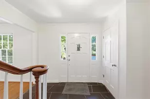 4073 Lake Erin Ct, Tucker, GA 30084 - Photo 5