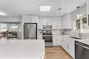 5025 Village Green Way, Alpharetta, GA 30009 - Photo 7