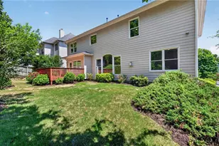 2011 Sugar Valley Ln, Lawrenceville, GA 30043 - Photo 43