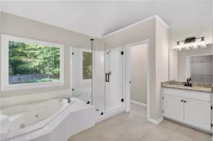 2011 Sugar Valley Ln, Lawrenceville, GA 30043 - Photo 3