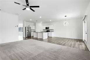 395 Knightsbridge Ln, Winder, GA 30680 - Photo 5