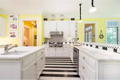 15 Old Paces Place, Atlanta, GA 30327 - Photo 17