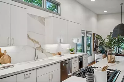 213 Murray Hill Avenue NE, Atlanta, GA 30317 - Photo 13