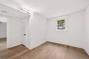 656 Channing Dr NW, Atlanta, GA 30318 - Photo 29