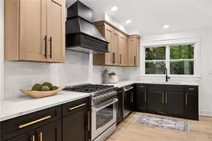 656 Channing Dr NW, Atlanta, GA 30318 - Photo 15