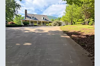 6911 Baker Circle, Clermont, GA 30527 - Photo 3