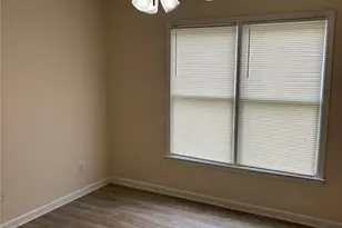220 Cross Creek Dr, Lilburn, GA 30047 - Photo 11