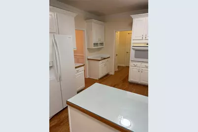 220 Cross Creek Drive, Lilburn, GA 30047 - Photo 5