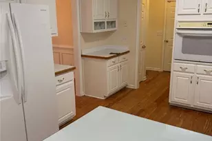 220 Cross Creek Dr, Lilburn, GA 30047 - Photo 5