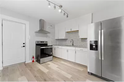 1307 Elizabeth Avenue SW, Atlanta, GA 30310 - Photo 9