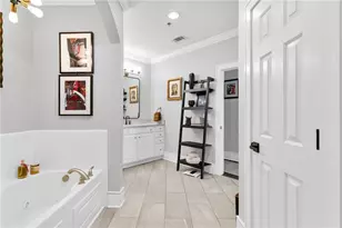 560 Dutch Valley Rd NE, Atlanta, GA 30324 - Photo 35