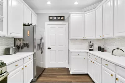 560 Dutch Valley Road NE #403, Atlanta, GA 30324 - Photo 25