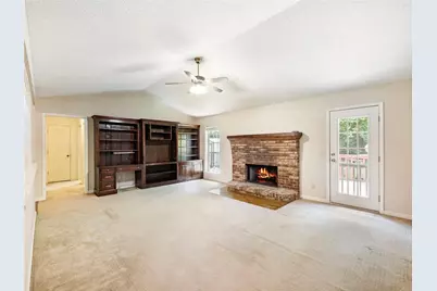 376 Thornwood Circle, Mount Airy, GA 30563 - Photo 11