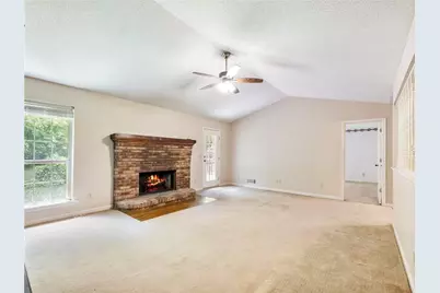 376 Thornwood Circle, Mount Airy, GA 30563 - Photo 9