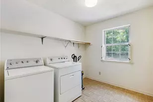 376 Thornwood Cir, Mount Airy, GA 30563 - Photo 17