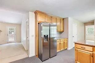 376 Thornwood Cir, Mount Airy, GA 30563 - Photo 13
