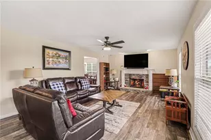 174 Ridge Brooke Ln, Douglasville, GA 30134 - Photo 3