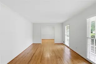 7265 Thornhill Ln NE, Atlanta, GA 30328 - Photo 5