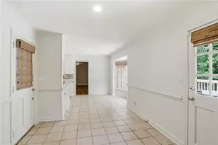 7265 Thornhill Ln NE, Atlanta, GA 30328 - Photo 31