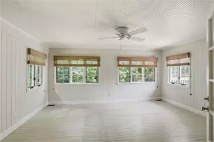 7265 Thornhill Ln NE, Atlanta, GA 30328 - Photo 11