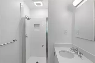 7265 Thornhill Ln NE, Atlanta, GA 30328 - Photo 19