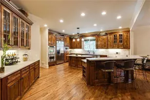 5284 Vernon Springs Trail, Sandy Springs, GA 30327 - Photo 5