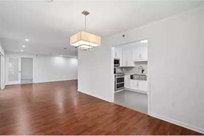 1304 Highland Bluff Drive SE, Atlanta, GA 30339 - Photo 7