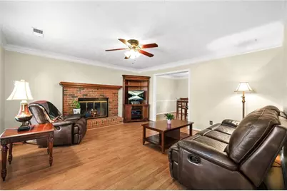 825 Meadowsong Circle, Lawrenceville, GA 30043 - Photo 9