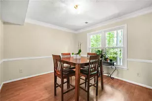 825 Meadowsong Cir, Lawrenceville, GA 30043 - Photo 13
