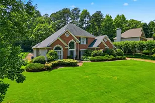 1110 Woodland Trace, Cumming, GA 30041 - Photo 3