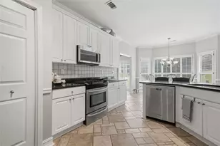 1110 Woodland Trace, Cumming, GA 30041 - Photo 11