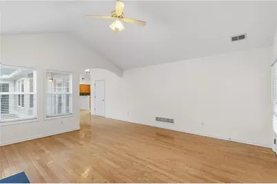 5062 Kathryn Glen Drive, Acworth, GA 30101 - Photo 7