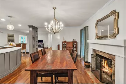 4374 Peachtree Dunwoody Road NE, Atlanta, GA 30342 - Photo 9