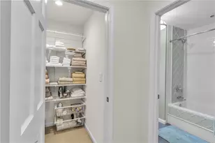 4374 Peachtree Dunwoody Rd NE, Atlanta, GA 30342 - Photo 39