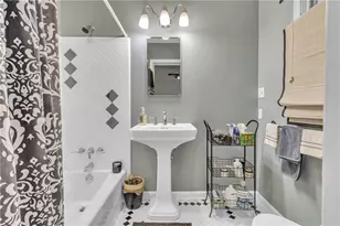 4374 Peachtree Dunwoody Rd NE, Atlanta, GA 30342 - Photo 33