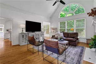 550 Heron Run Ct, Milton, GA 30004 - Photo 7