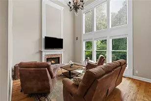 46 Lakecrest Cir, Suwanee, GA 30024 - Photo 23